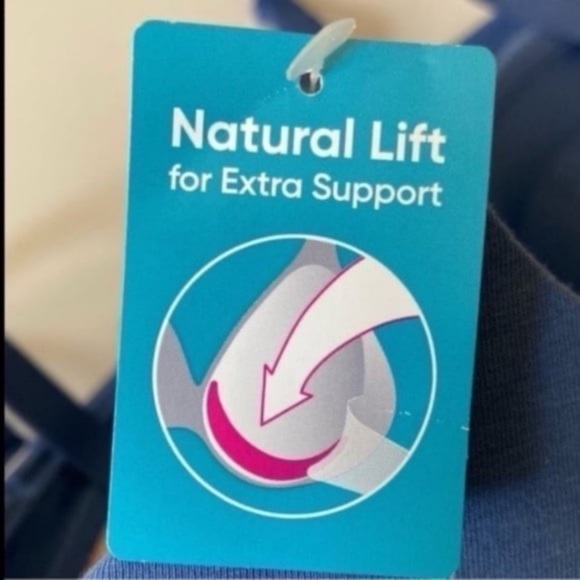 Hanes Natural Lift Wireless Bra - Picture 11 of 11